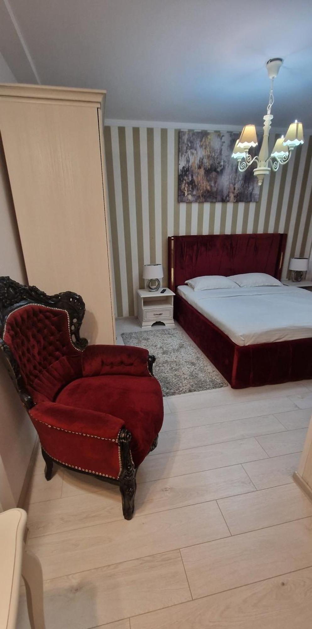 Hotel Jolie Apartments Galaţi エクステリア 写真