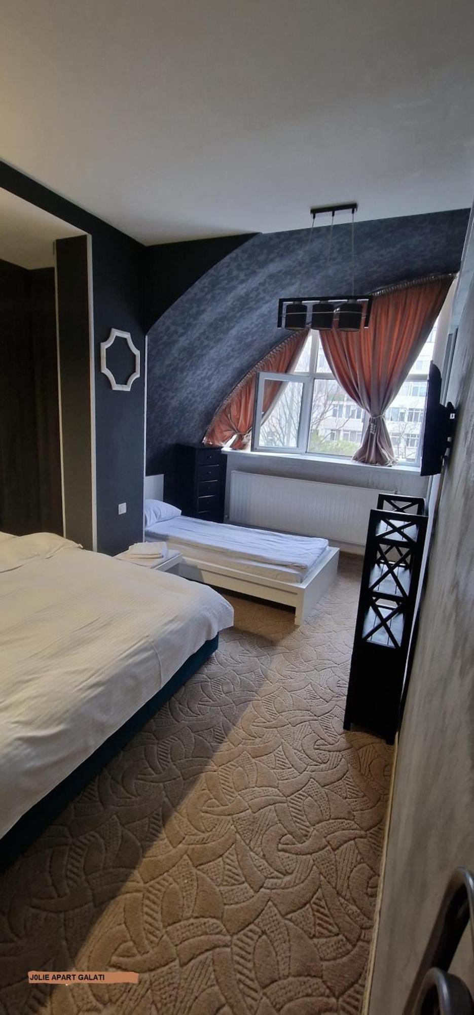 Hotel Jolie Apartments Galaţi エクステリア 写真